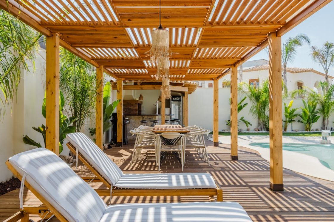How to Select the Perfect Patio Cover for Any Budget